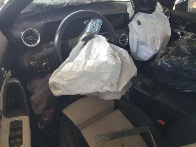 2022 MERCEDES-BENZ CLA 250  