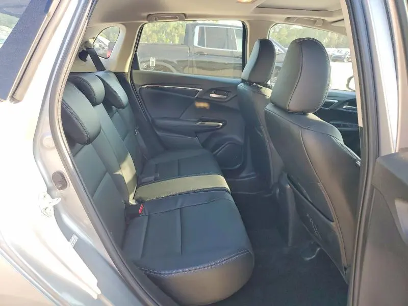 2017 HONDA FIT EX  