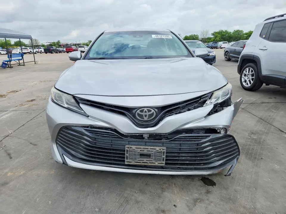 2018 TOYOTA CAMRY LE  