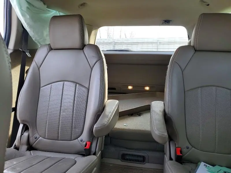 2013 GMC ACADIA DENALI  