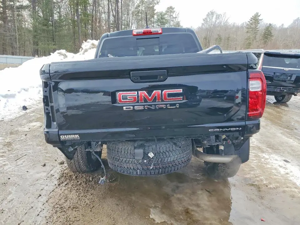 2024 GMC CANYON DENALI  