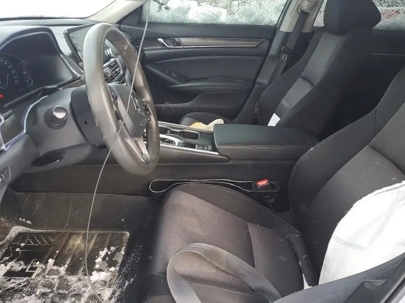 2019 HONDA ACCORD LX  