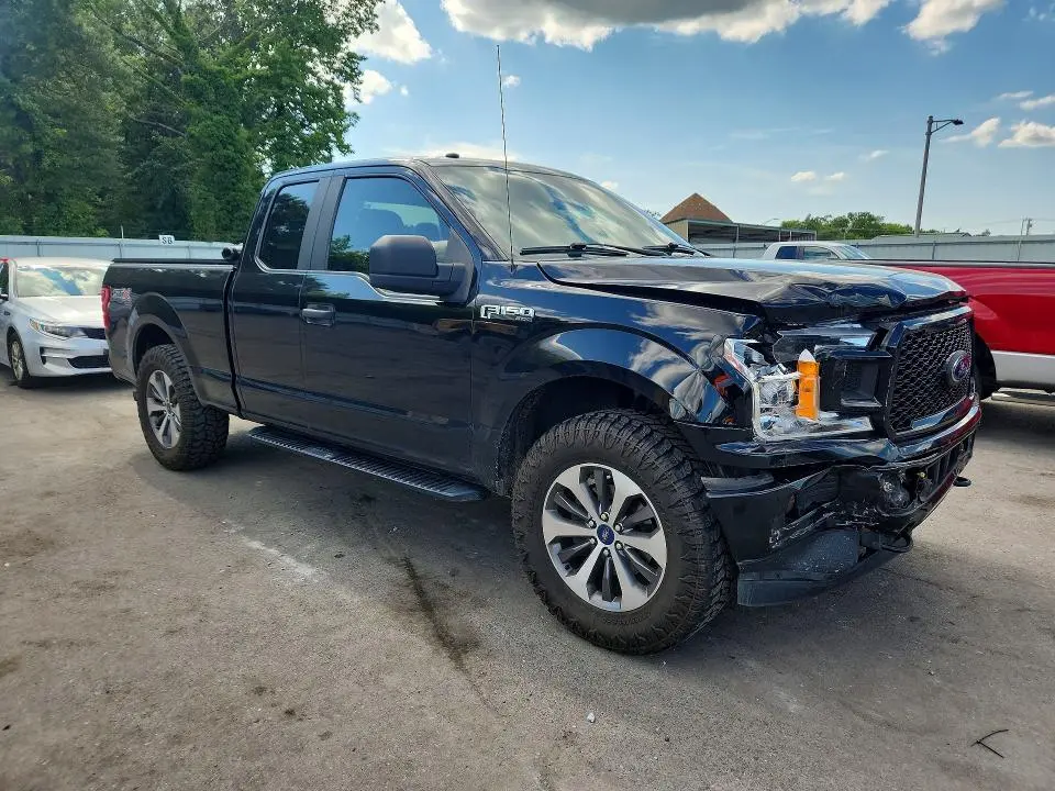 2019 FORD F150 SUPER CAB  