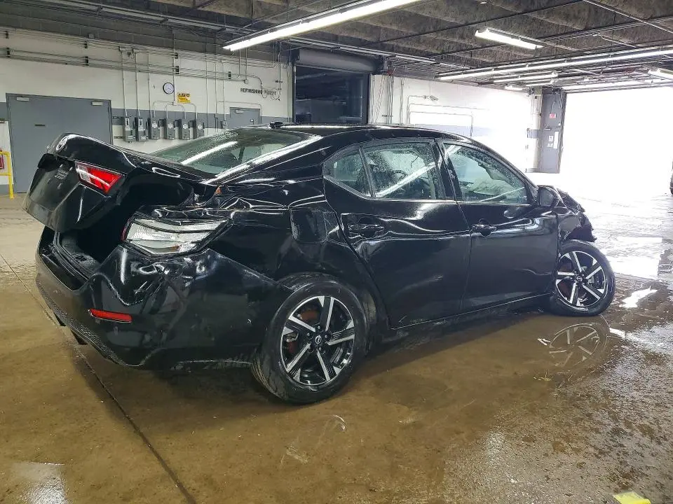 2025 NISSAN SENTRA SV  