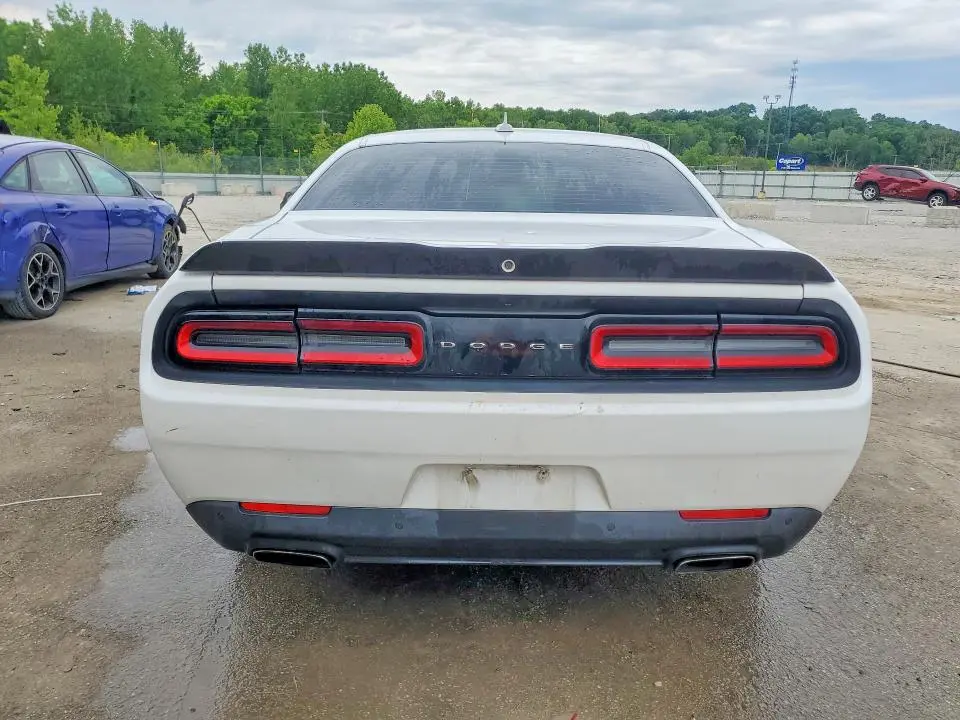 2015 DODGE CHALLENGER SXT PLUS  