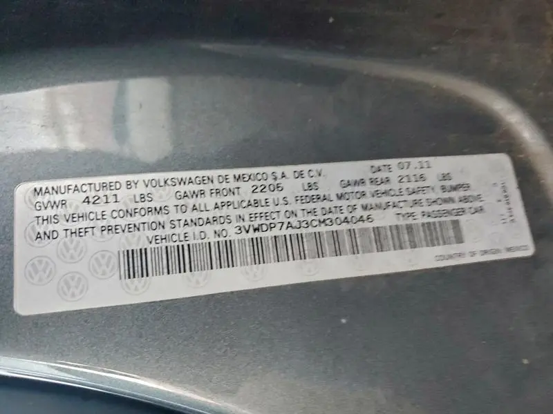 2012 VOLKSWAGEN JETTA SE  