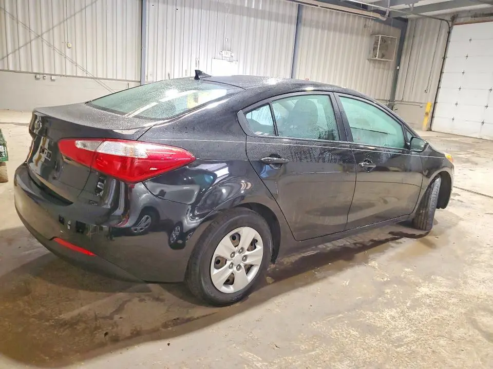 2015 KIA FORTE LX  