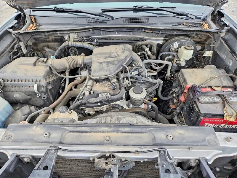 2019 TOYOTA TACOMA SR  