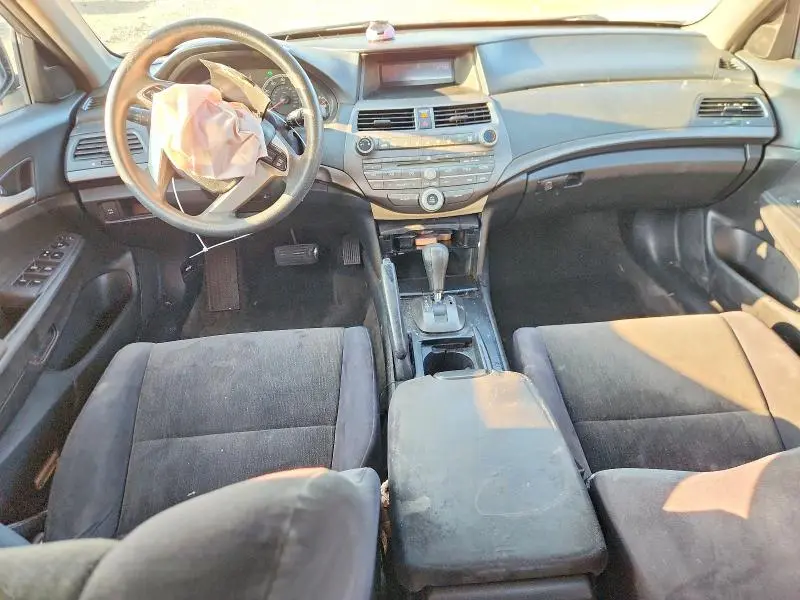 2010 HONDA ACCORD LX  