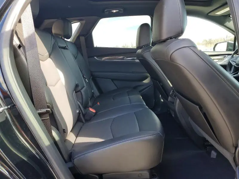 2022 CADILLAC XT5 SPORT  