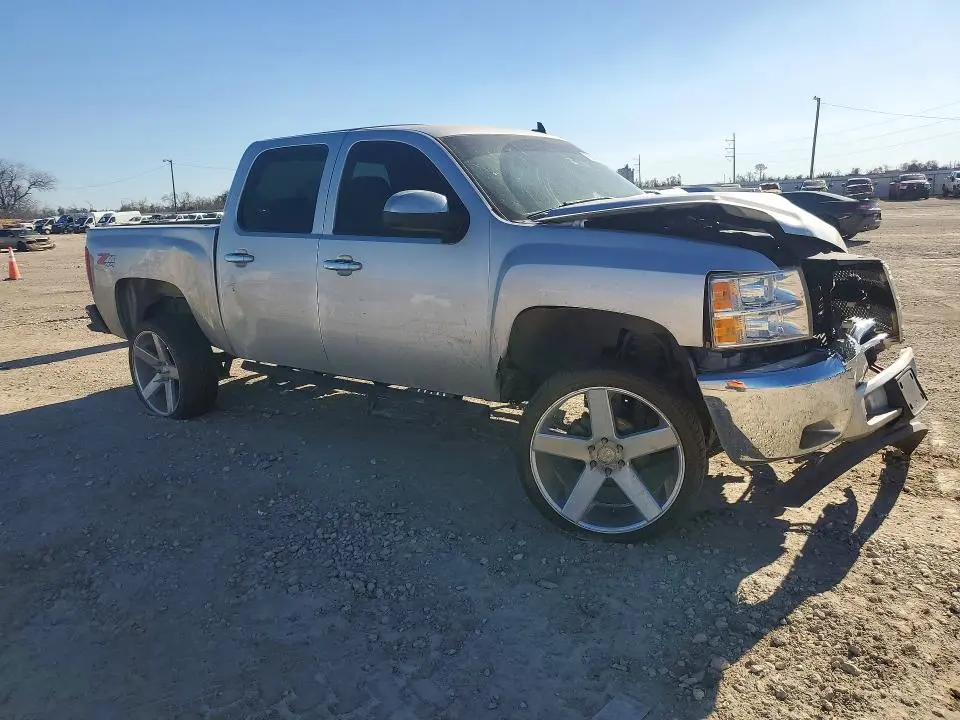 2013 CHEVROLET SILVERADO K1500 LT  