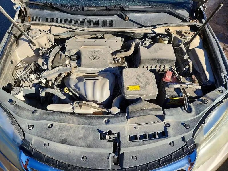 2015 TOYOTA CAMRY LE  