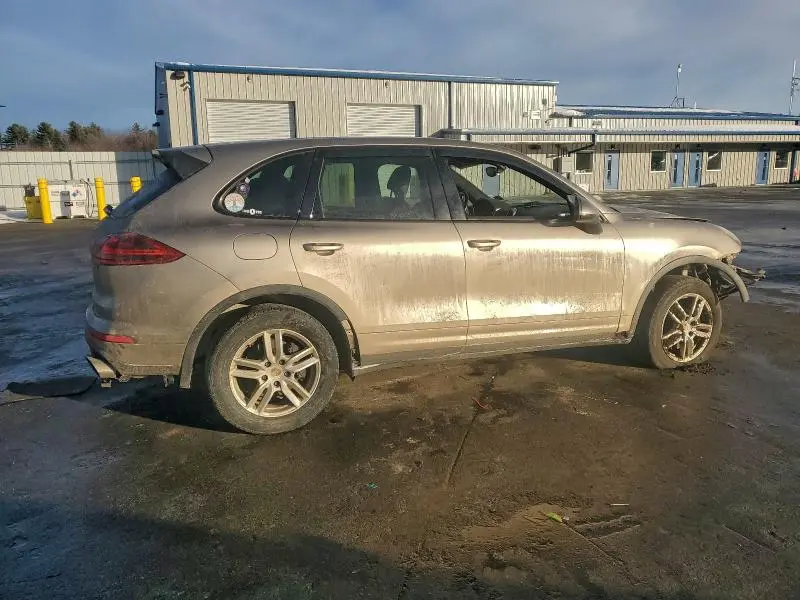 2016 PORSCHE CAYENNE   