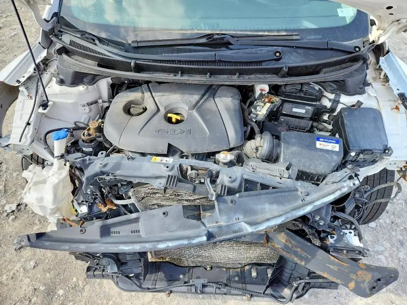 2017 HYUNDAI ELANTRA GT BASE  