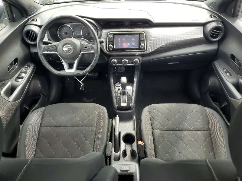 2020 NISSAN KICKS S  