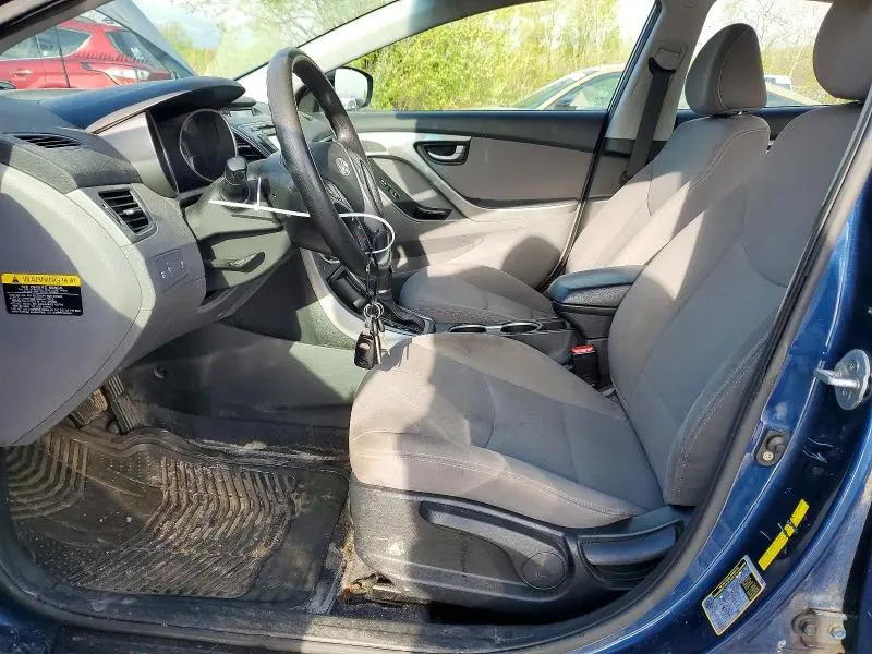 2014 HYUNDAI ELANTRA SE  