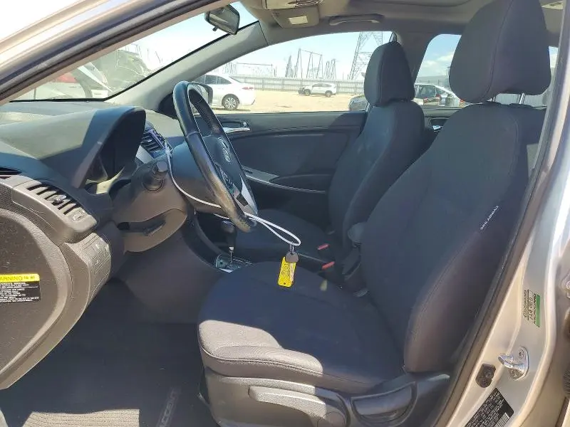 2014 HYUNDAI ACCENT SE  