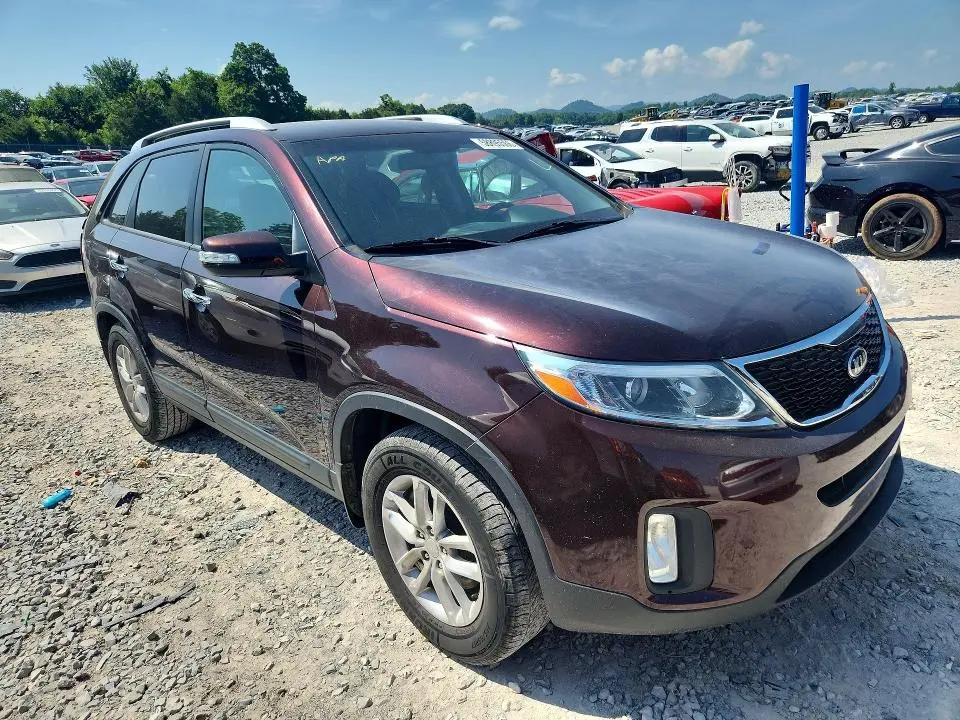 2015 KIA SORENTO LX  