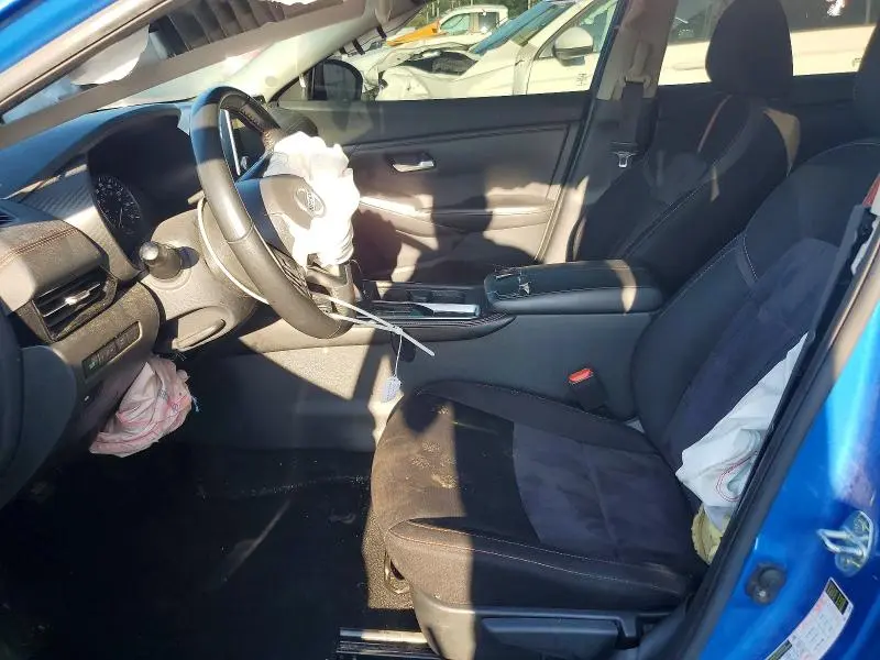 2022 NISSAN SENTRA SR  