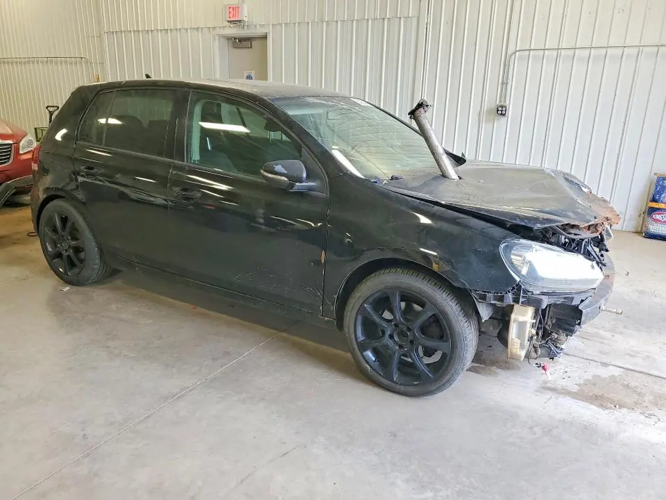 2013 VOLKSWAGEN GOLF   