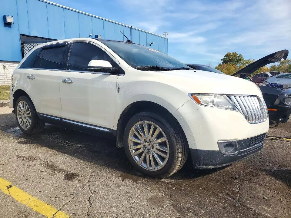 2013 LINCOLN MKX   