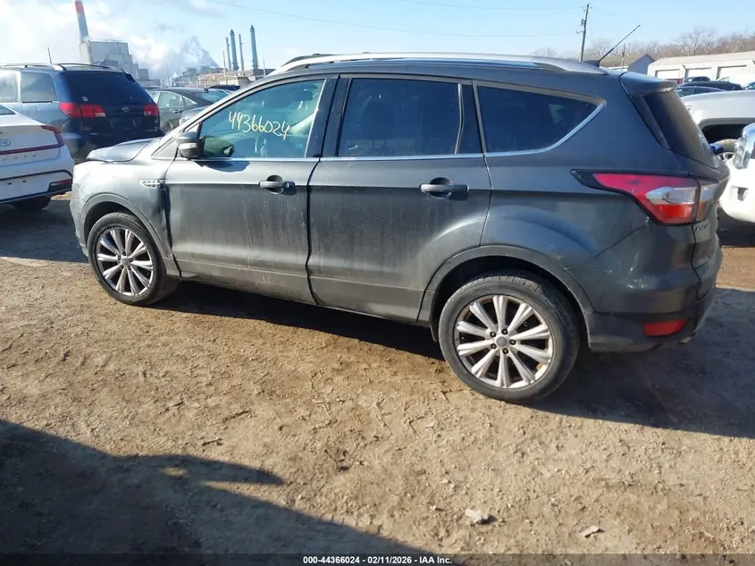 2017 FORD ESCAPE TITANIUM