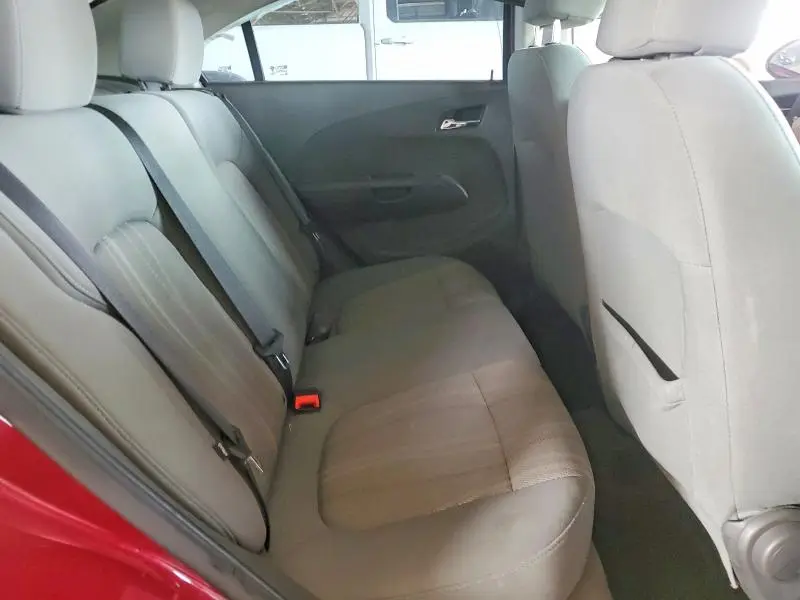 2014 CHEVROLET SONIC LT  