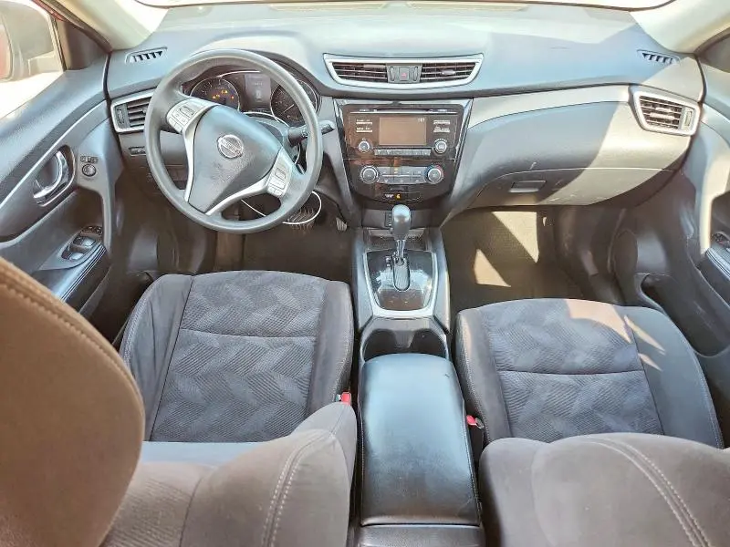 2015 NISSAN ROGUE S  