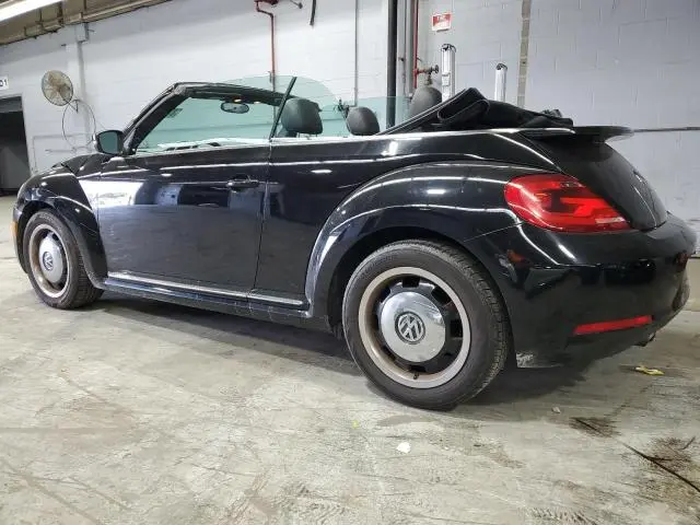 2012 VOLKSWAGEN BEETLE   