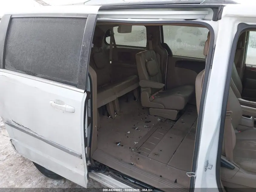 2016 CHRYSLER TOWN & COUNTRY TOURING