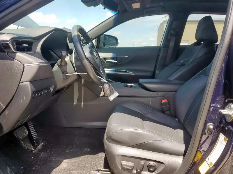 2023 TOYOTA VENZA LE  