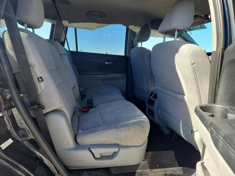 2016 HONDA PILOT EX  