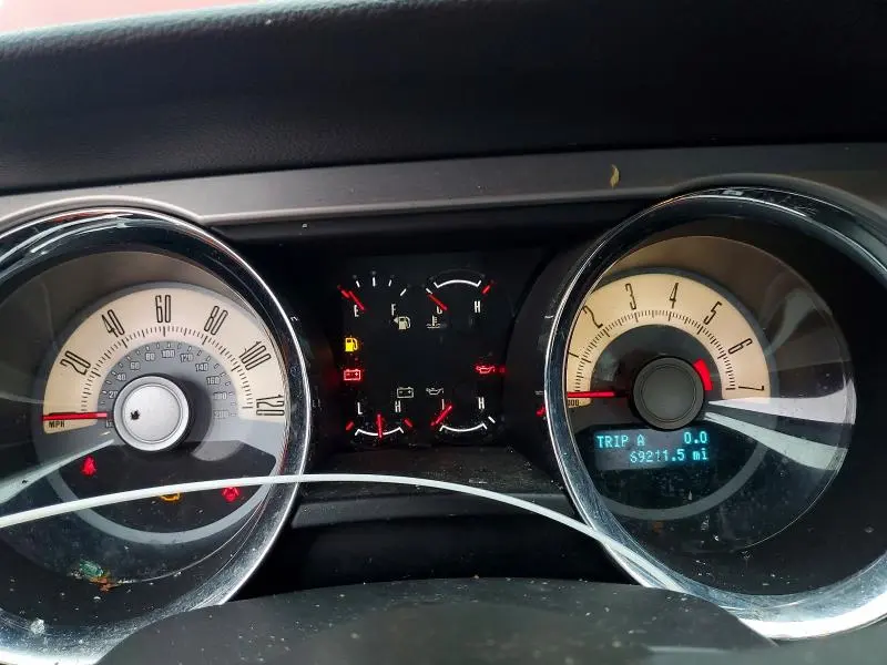 2010 FORD MUSTANG   