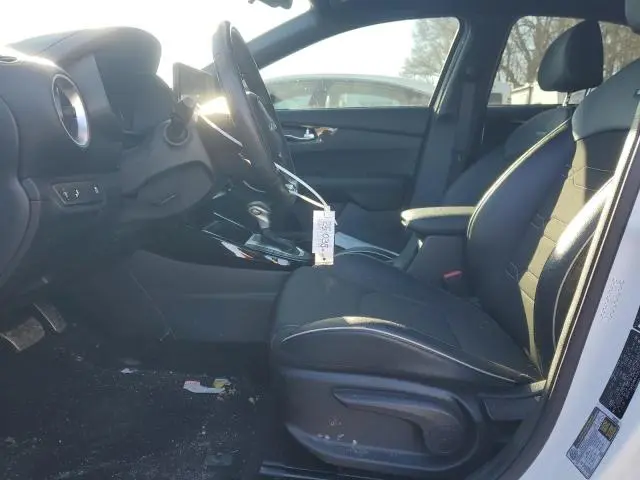 2022 KIA FORTE GT LINE  