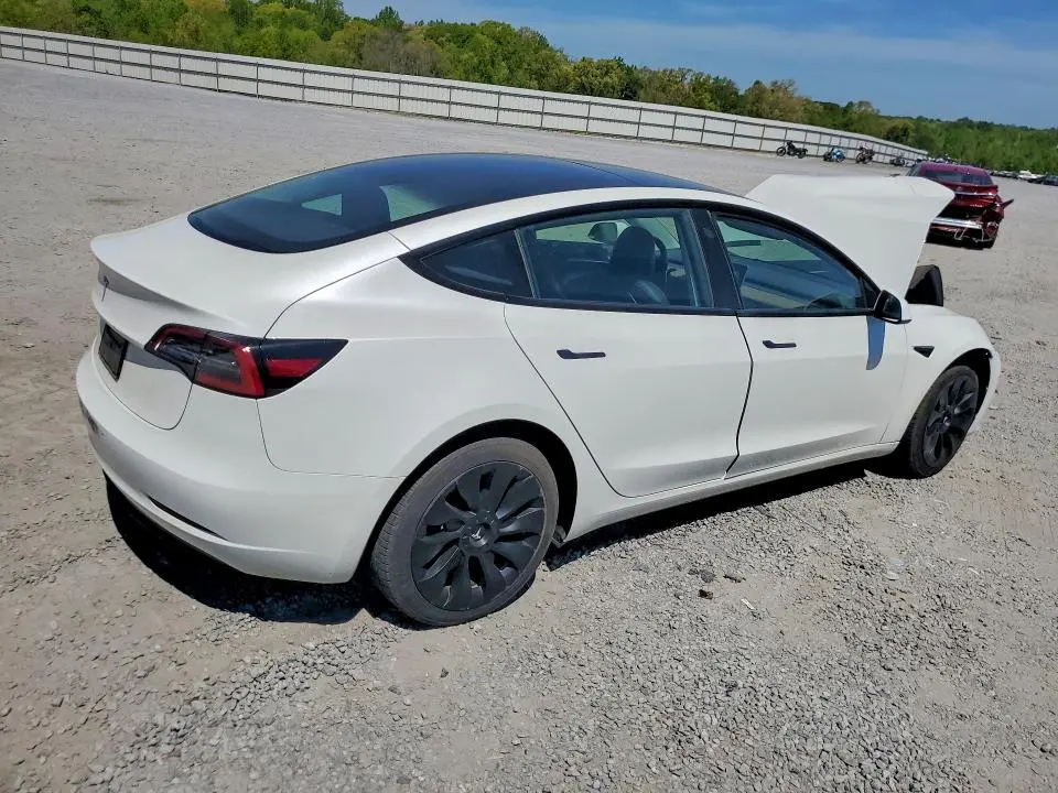 2023 TESLA MODEL 3   