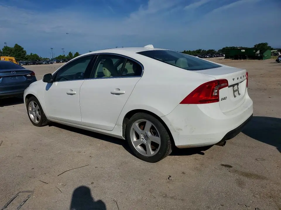 2012 VOLVO S60 T5  