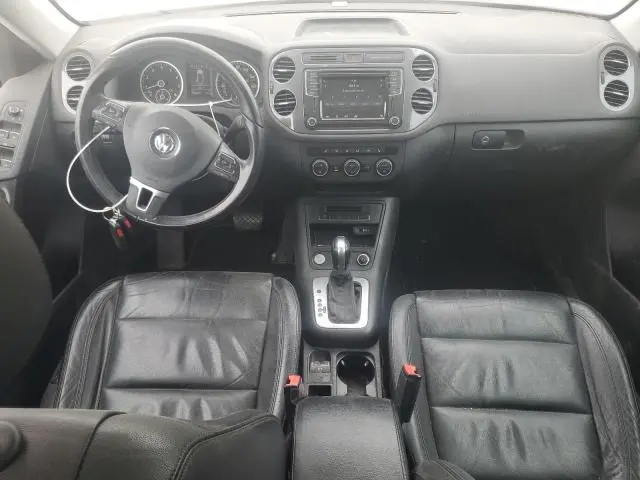 2017 VOLKSWAGEN TIGUAN SPORT  