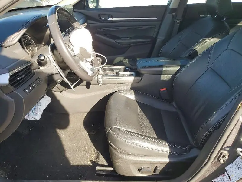 2023 NISSAN ALTIMA SL  