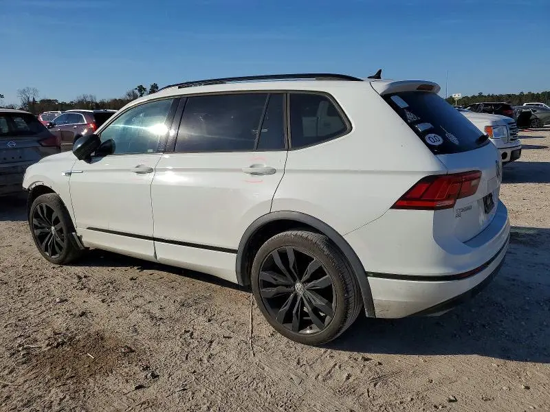 2021 VOLKSWAGEN TIGUAN SE  