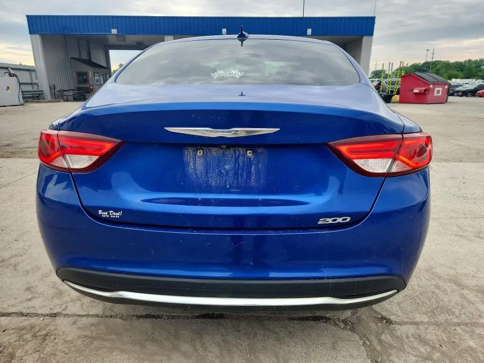 2015 CHRYSLER 200 LIMITED  