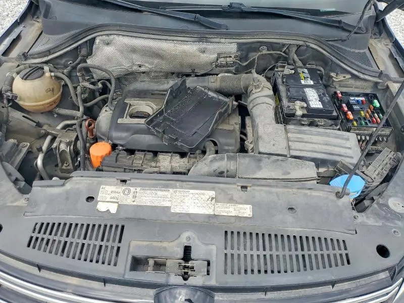 2012 VOLKSWAGEN TIGUAN S  