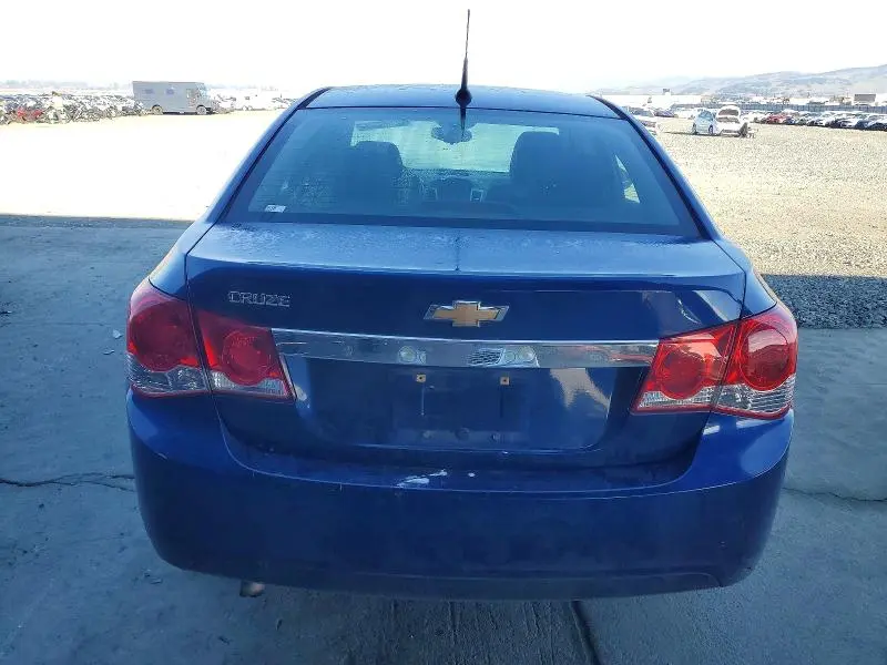 2012 CHEVROLET CRUZE LS  