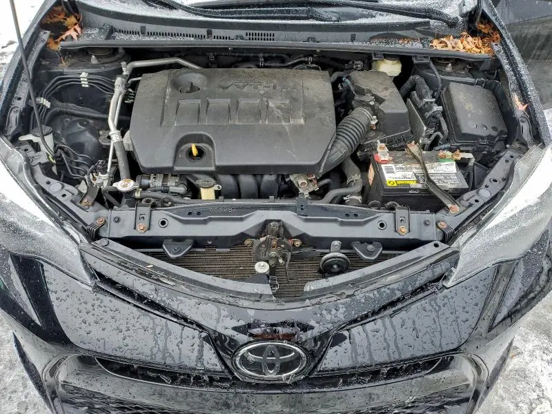 2018 TOYOTA COROLLA SE  