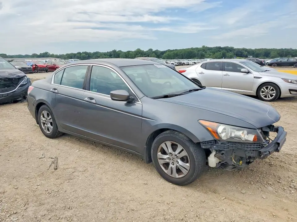 2011 HONDA ACCORD SE  
