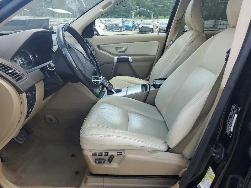 2013 VOLVO XC90 3.2  