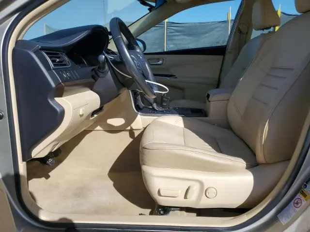 2016 TOYOTA CAMRY LE  