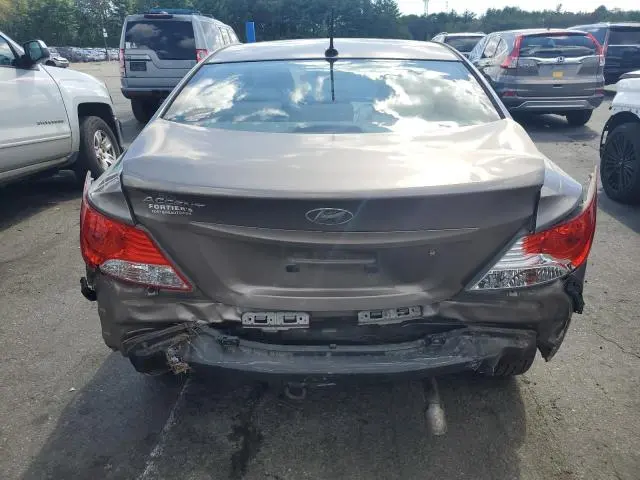 2012 HYUNDAI ACCENT GLS  