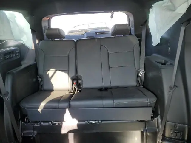 2022 CHEVROLET TRAVERSE LT  