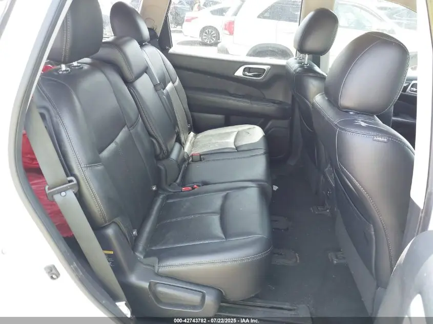 2015 NISSAN PATHFINDER PLATINUM