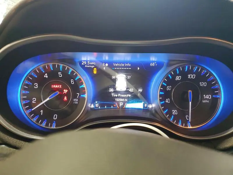2016 CHRYSLER 300C   